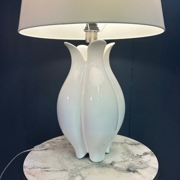 LAMPE BLANCHE COROLLE